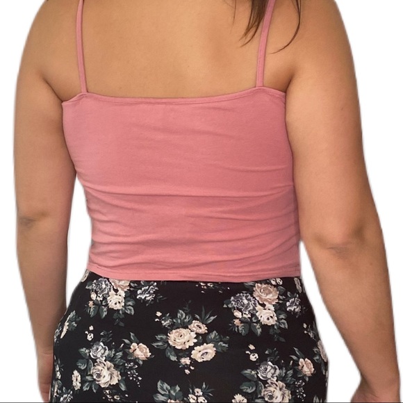 🎉5FOR25 2 nearly new cropped camis - Picture 4 of 4